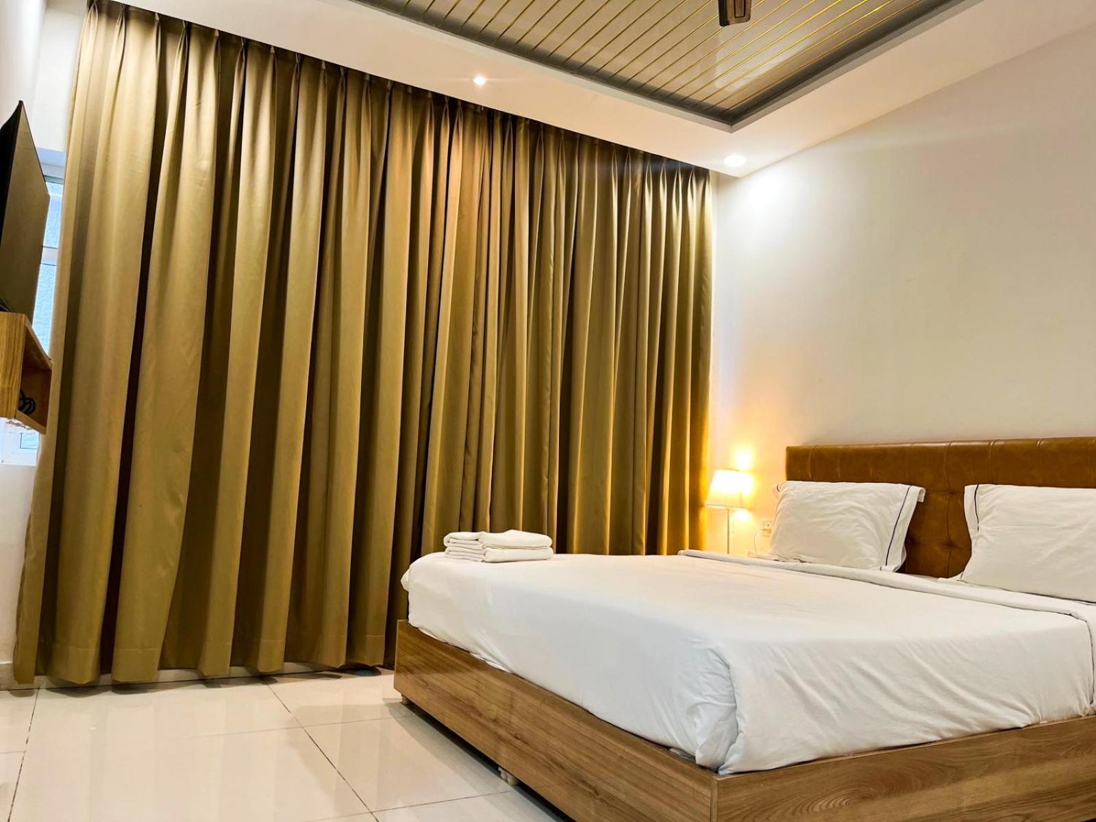 Hotel Hibiscus Tree- Bachupally Haiderabad Buitenkant foto