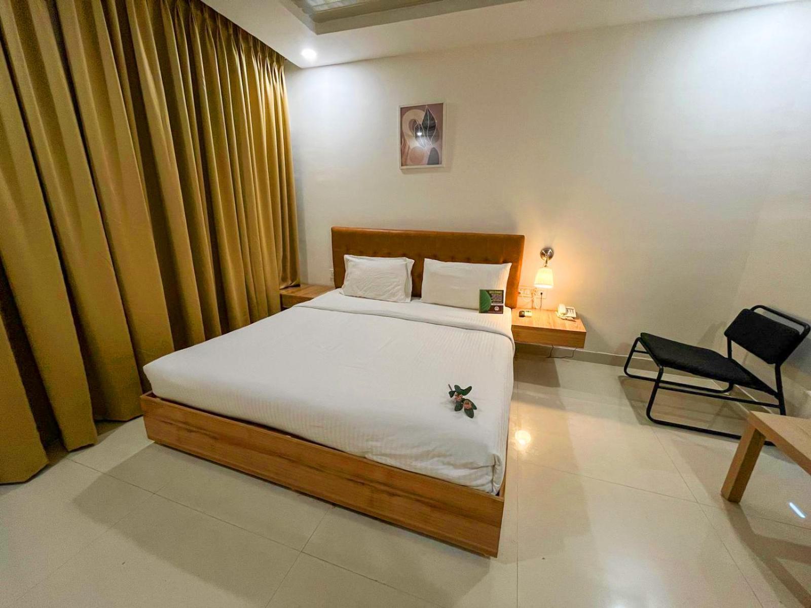Hotel Hibiscus Tree- Bachupally Haiderabad Buitenkant foto